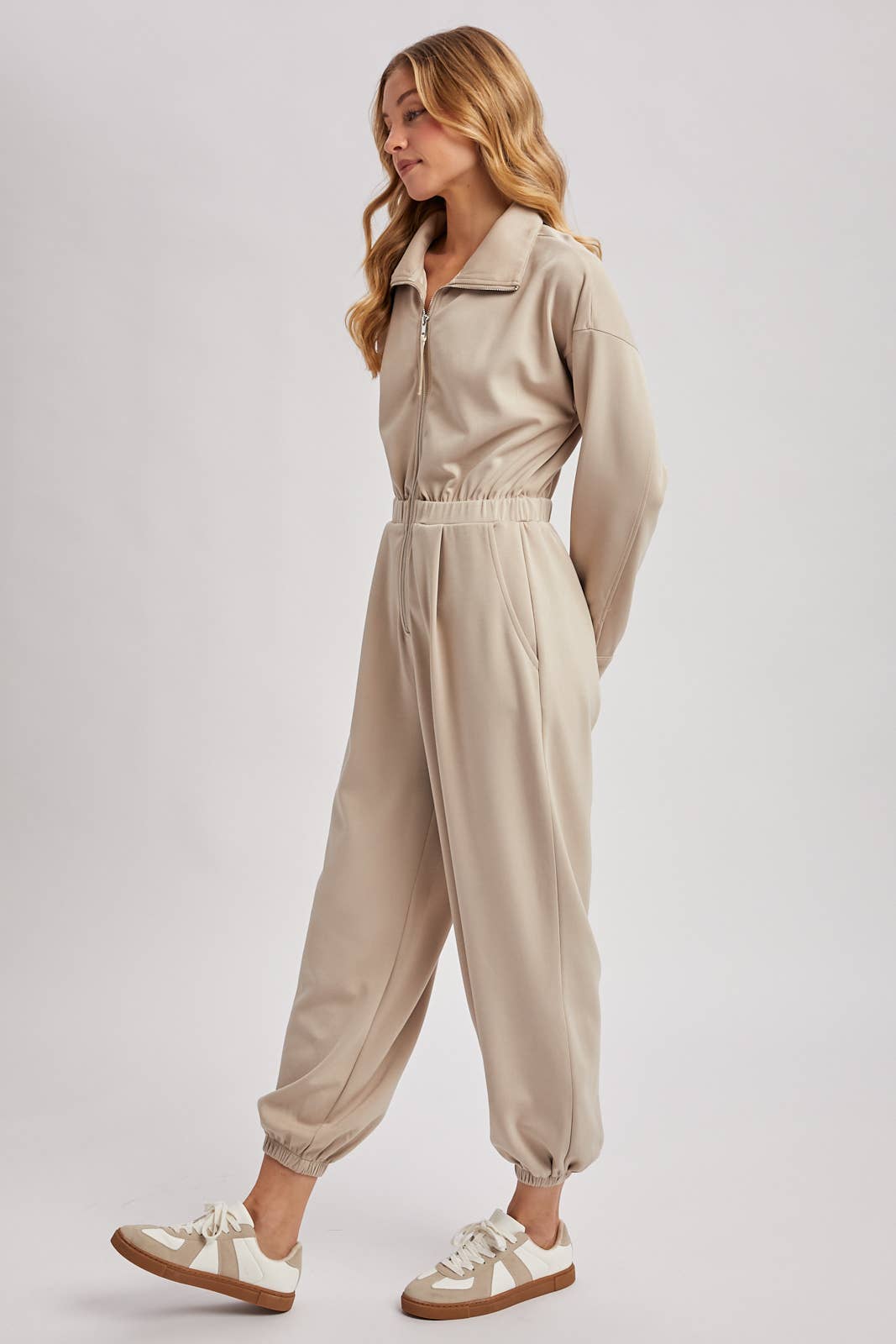 ZIP-UP COLLARED JOGGER JUMPSUIT
