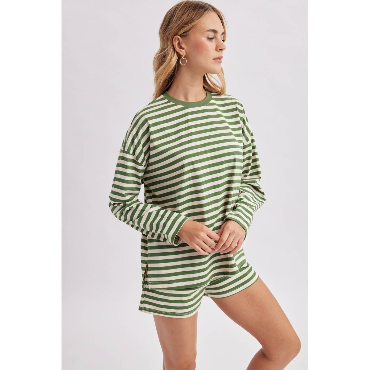 STRIPED KNIT LONG SLEEVE AND SHORTS SET