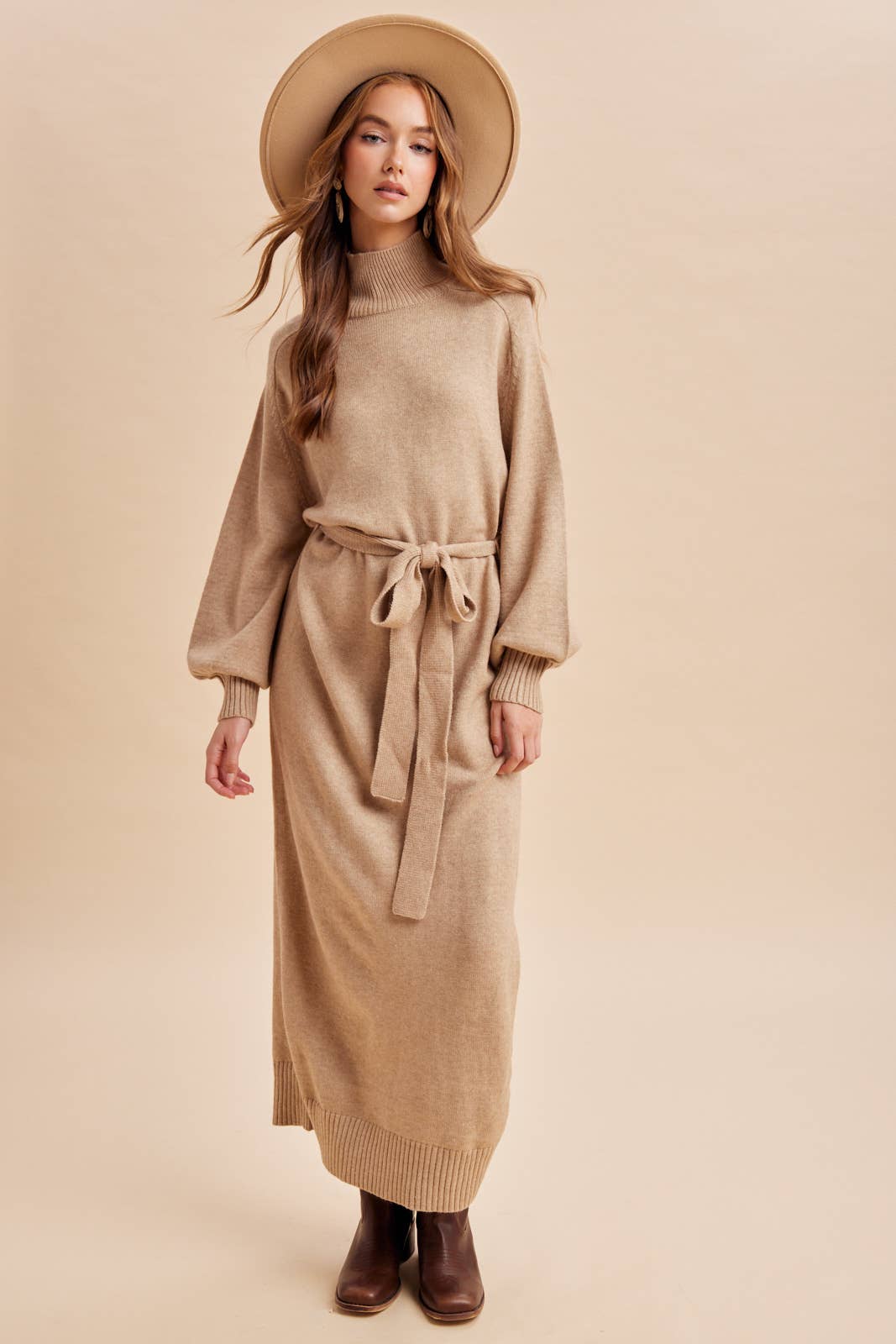 TURTLENECK SWEATER DRESS