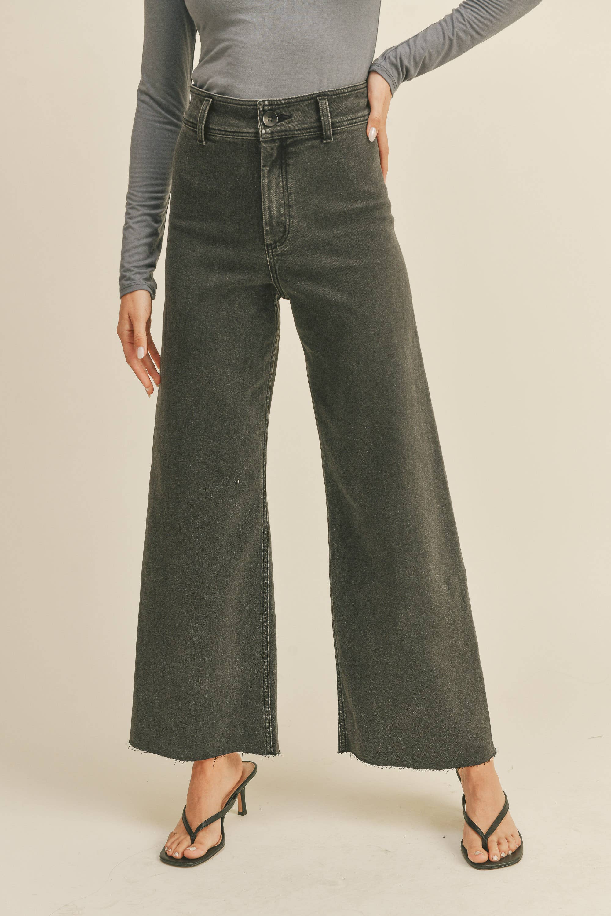 MMP623   STRAIGHT WIDE LEG DENIM PANTS