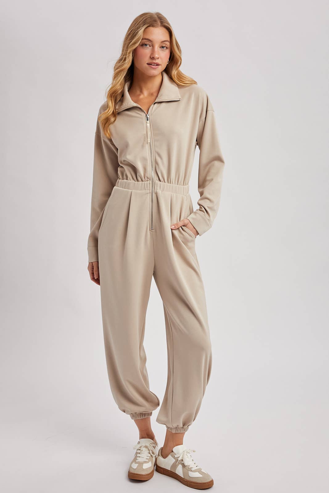 ZIP-UP COLLARED JOGGER JUMPSUIT