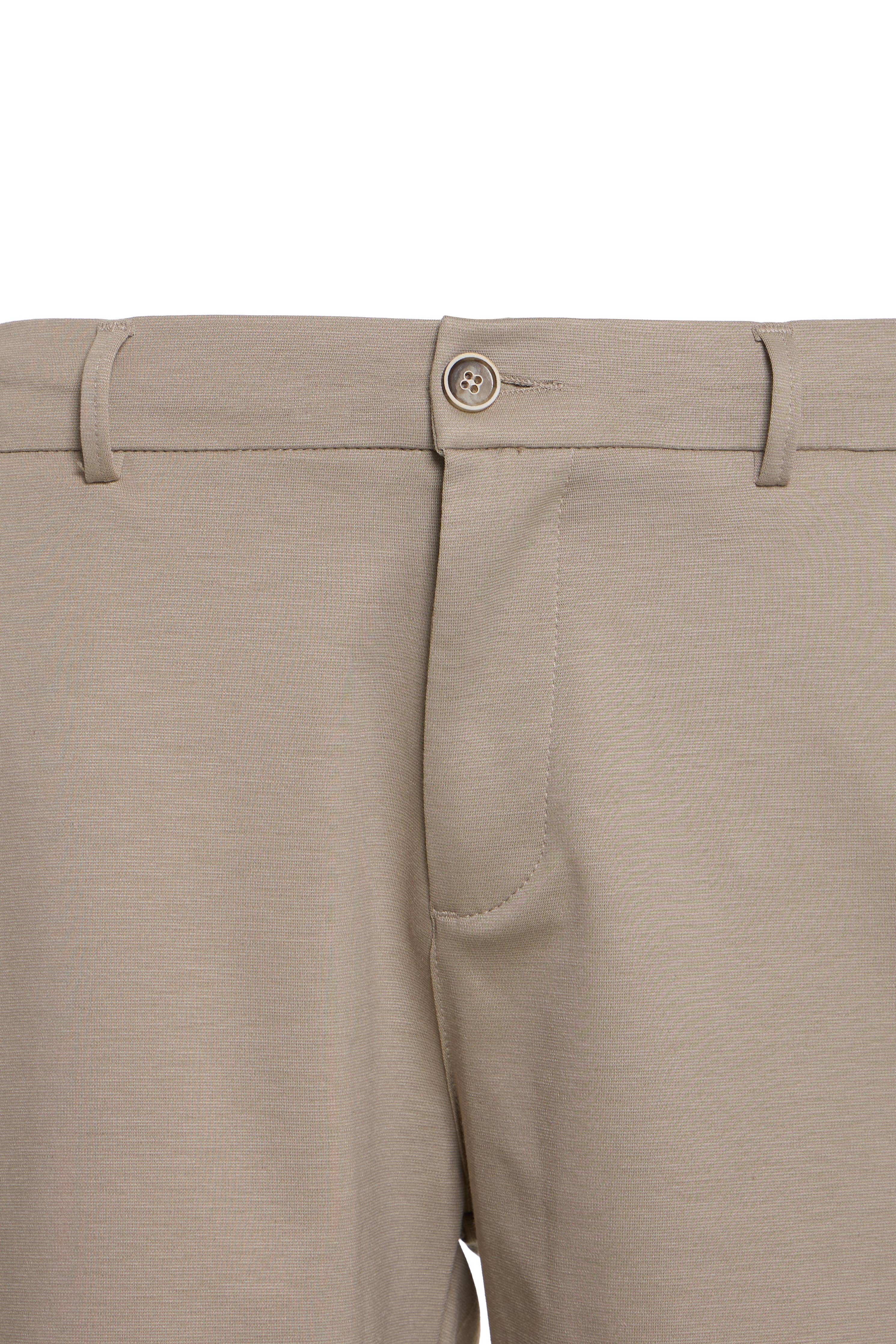 Beige Knit Travel Short