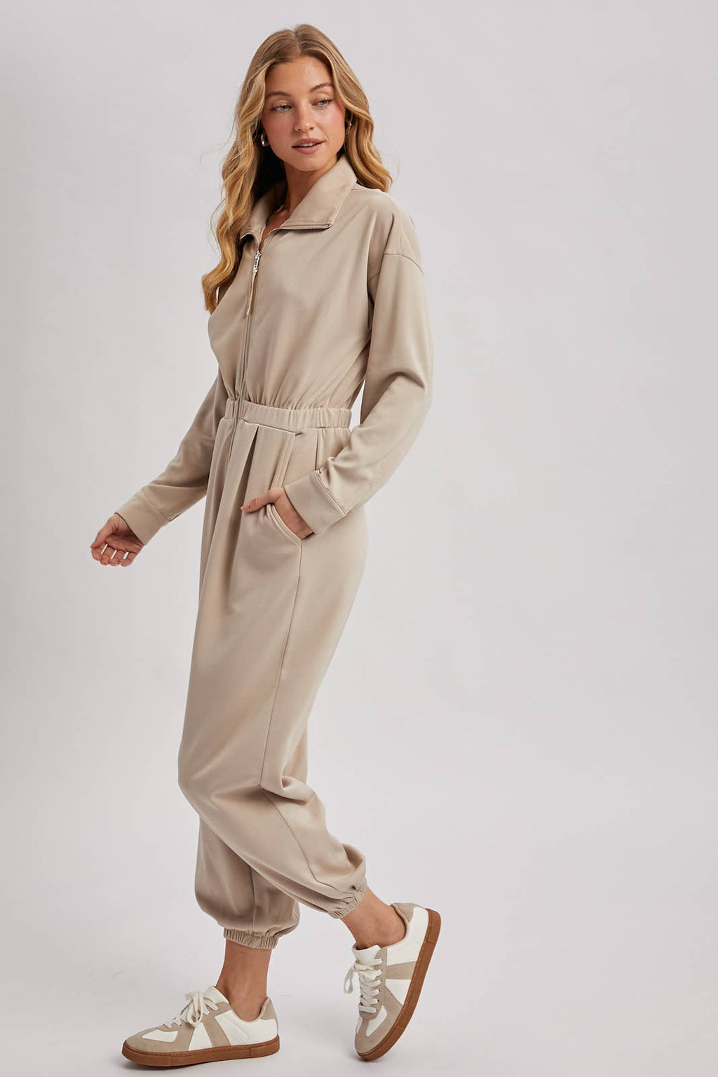 ZIP-UP COLLARED JOGGER JUMPSUIT
