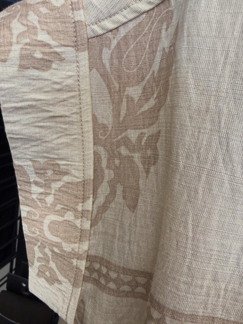 Byjayce Blouse