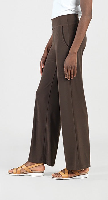 Knit Straight Pants with Pockets in Brown