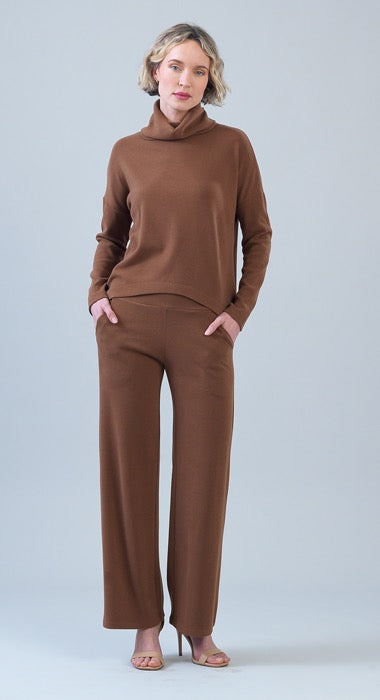Ultra Soft Lounge Knit Straight Leg Pant in Natural