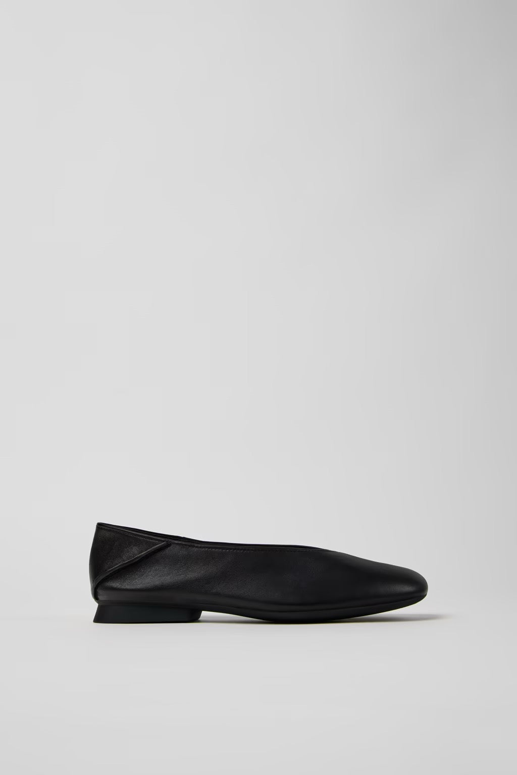 Casi Myra Ballet Shoe in Black