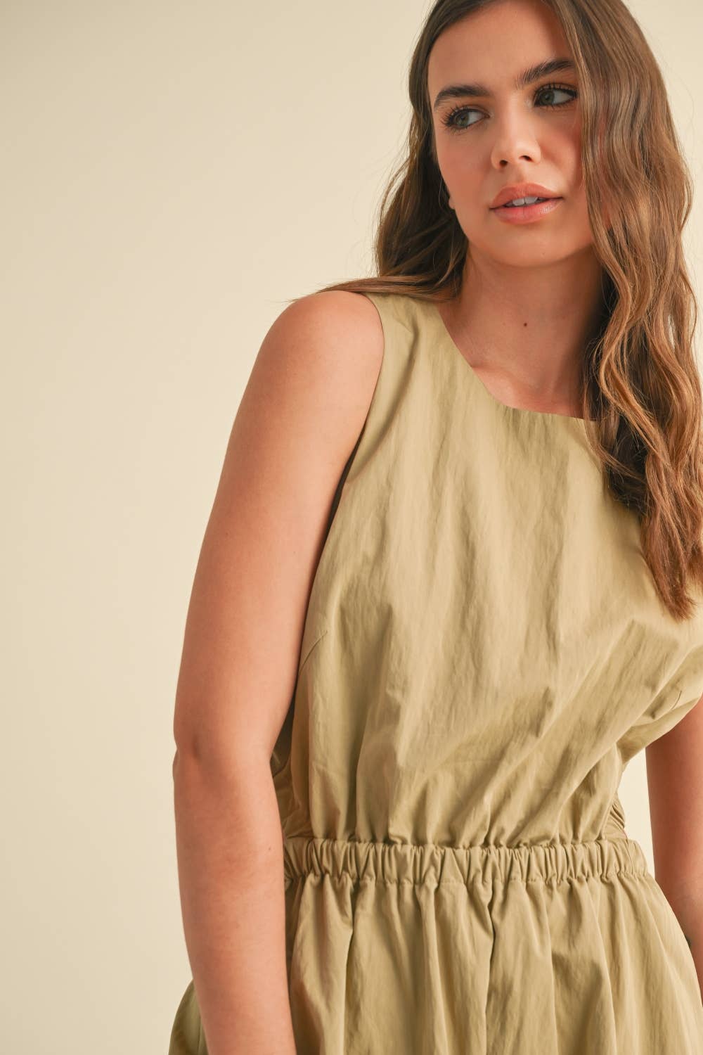 D4487   OPEN BACK DETAIL WOVEN DRESS