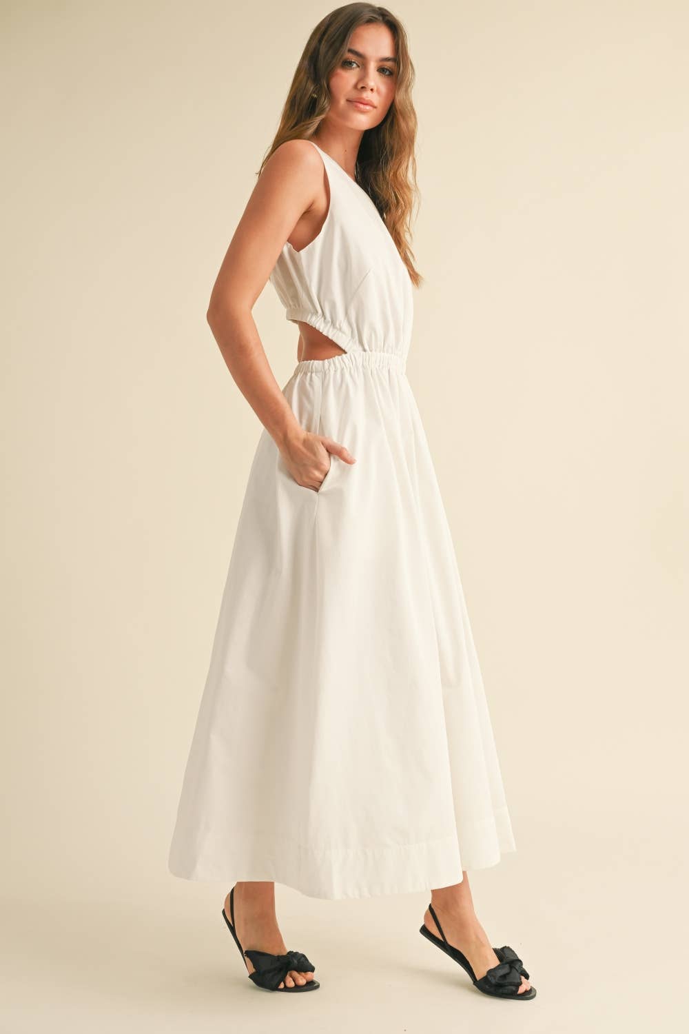 D4487   OPEN BACK DETAIL WOVEN DRESS