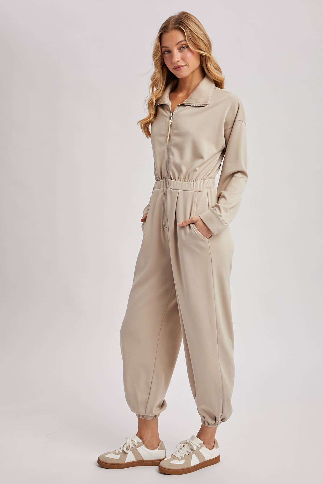 ZIP-UP COLLARED JOGGER JUMPSUIT