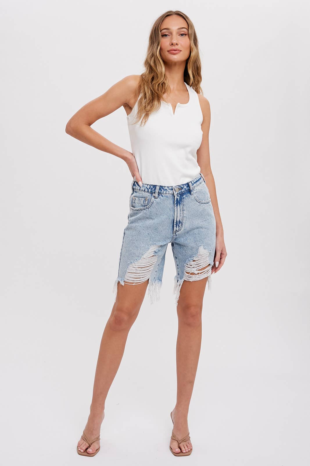 BOYFRIEND DENIM SHORTS