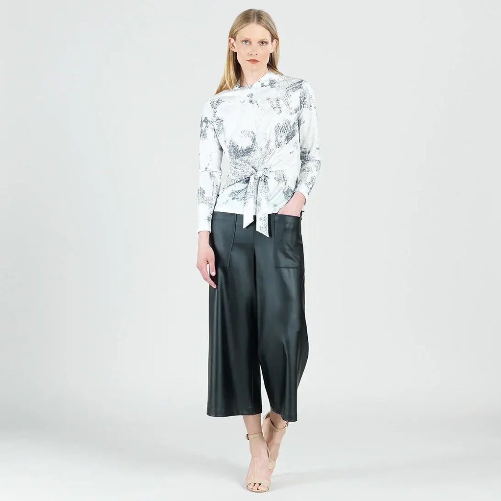 PT36L - Liquid Leather ™ - Front Pocket Gaucho Pant