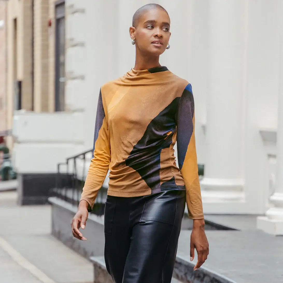 T411P1 - Draped Neck Side Ruched Top