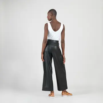 Liquid Leather Wide-Leg with Pockets