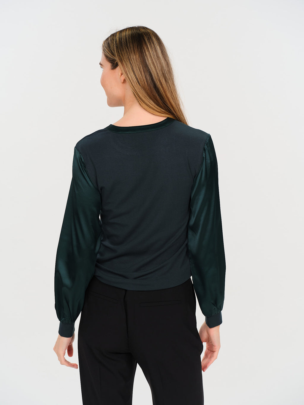 Ribbed Satin Sleeve Janie Top in Emerald
