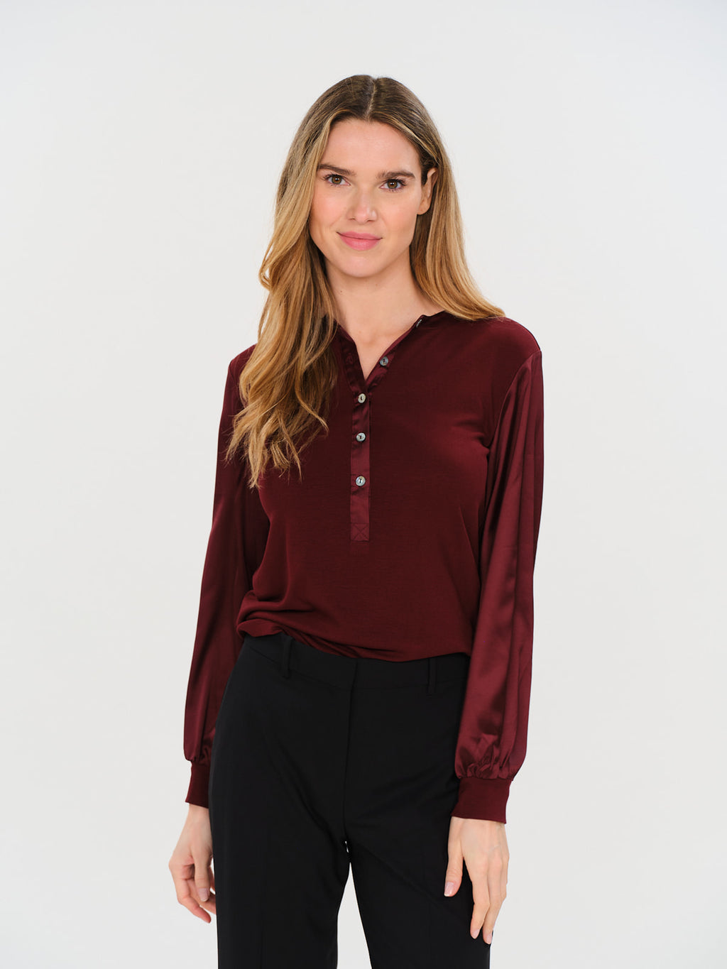 Ribbed Satin Sleeve Janie Top in Burgundy
