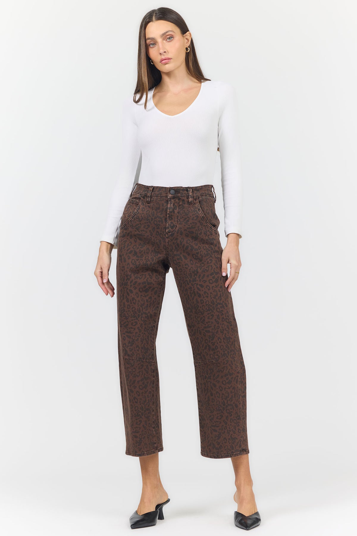 Lasso Barrel Jeans in Leopard Print